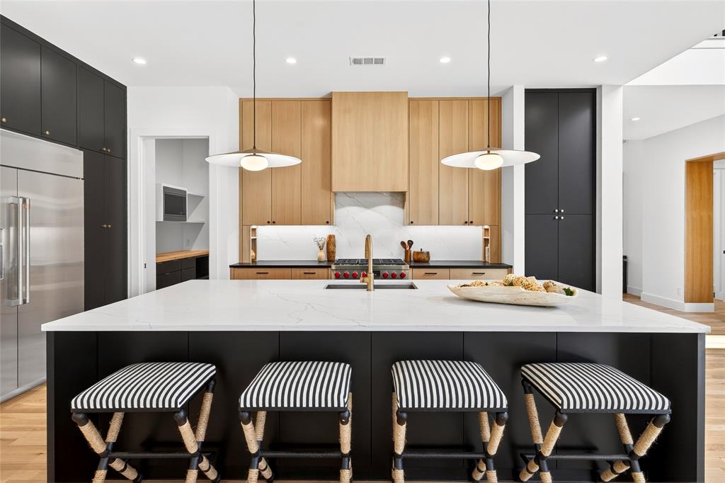 GASTONWOOD - Residential