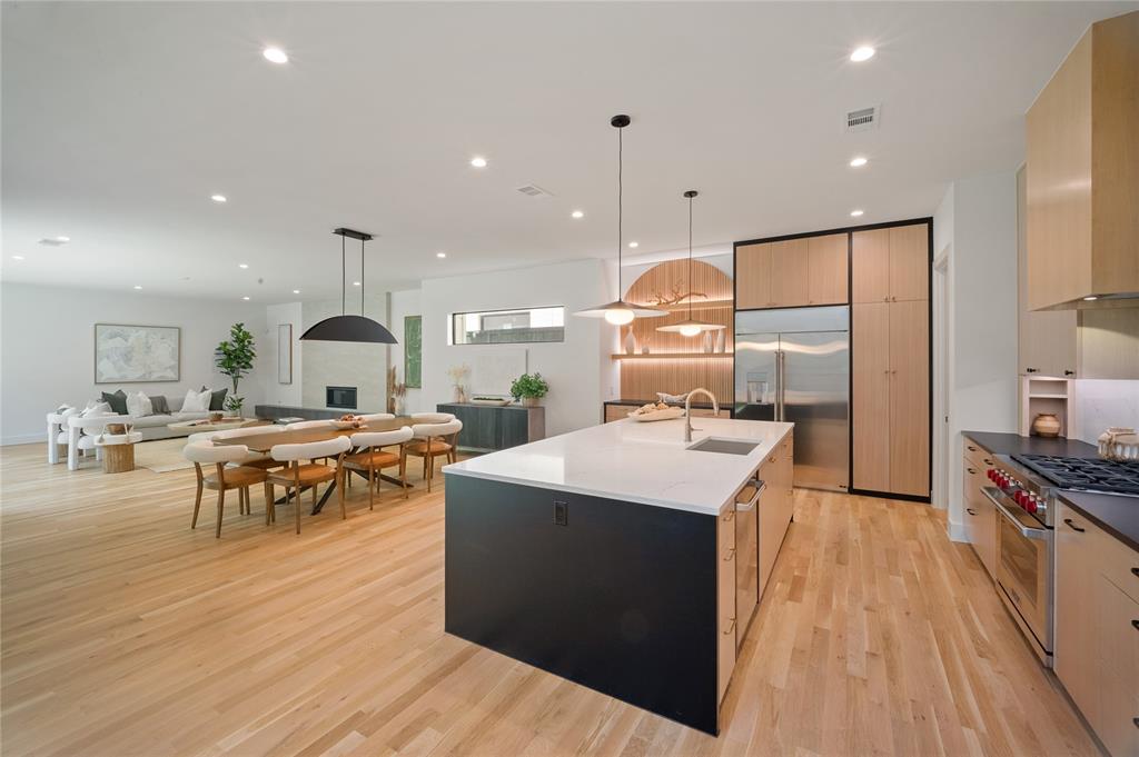 GASTONWOOD - Residential