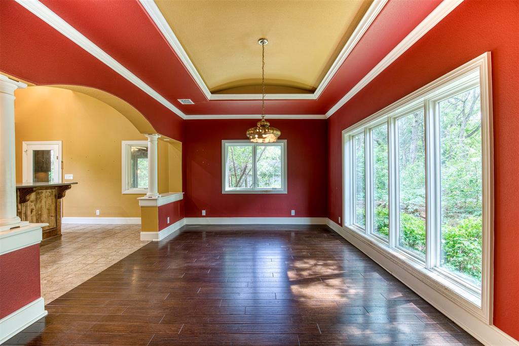 Emerald Sound At Lake Lewisvil - Residential