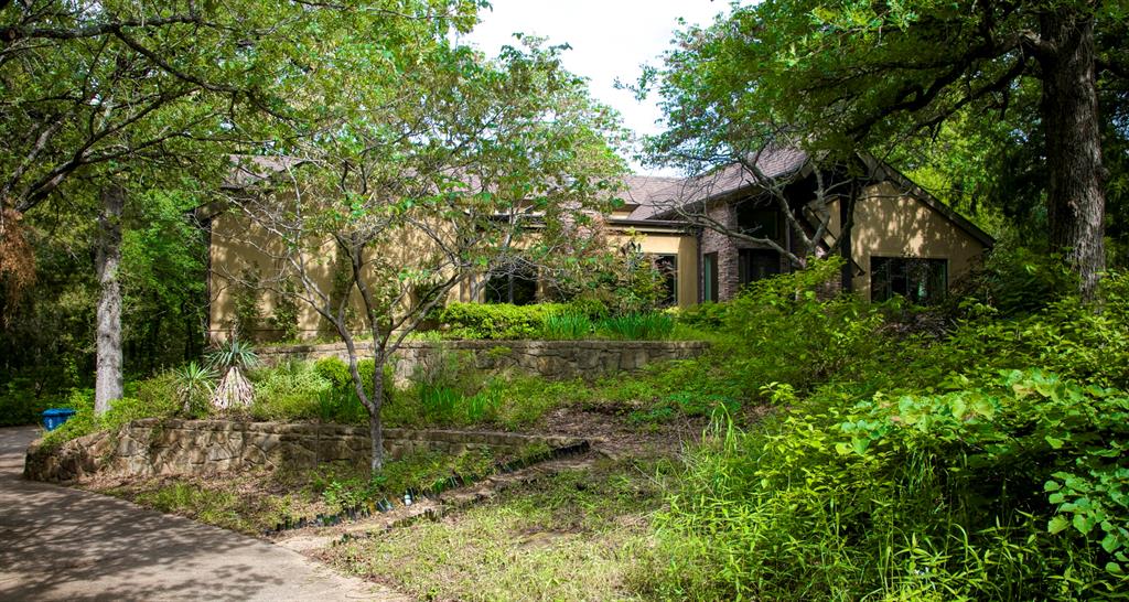 711 Pearl Cove