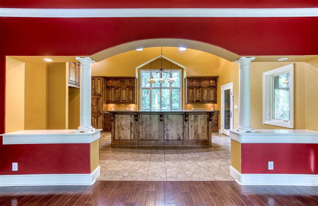 Emerald Sound At Lake Lewisvil - Residential