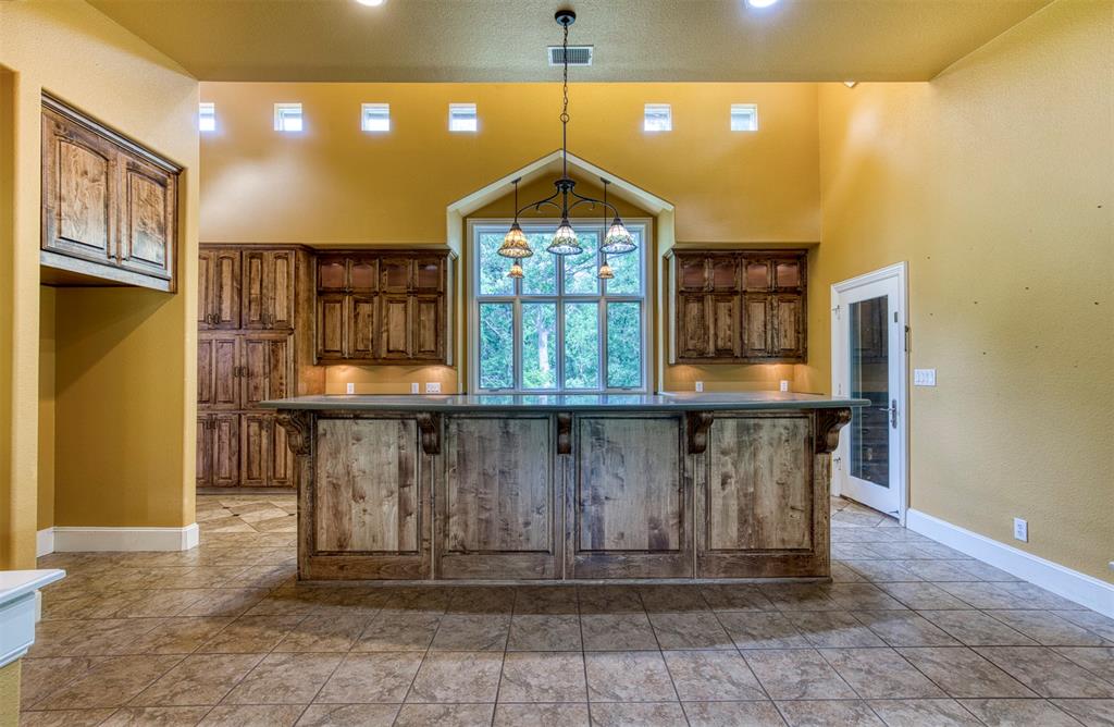 Emerald Sound At Lake Lewisvil - Residential