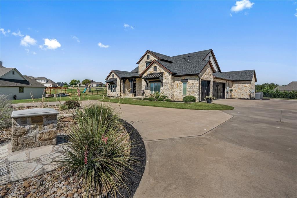 12516 Bella Vita Drive