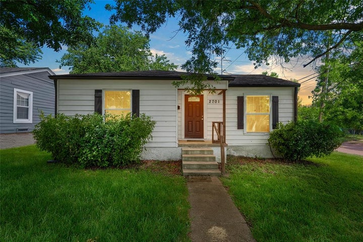 Photo 1 of 23 — 2701 Herring Avenue, Waco, TX 76708