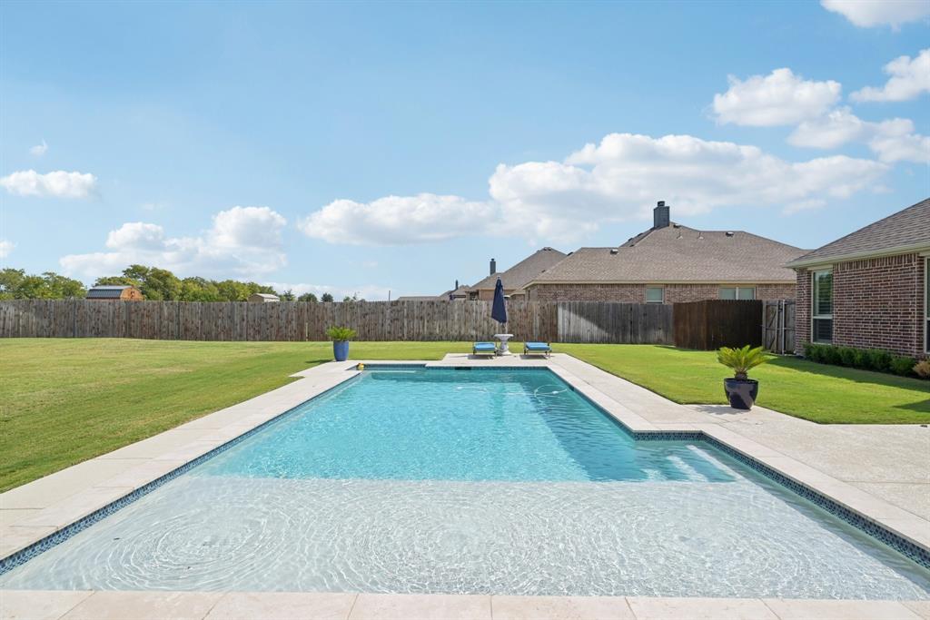 1428 Caruth Lane