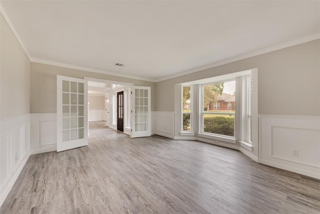3824 Parkmont Drive