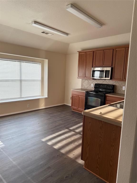 Fox Glenn Village - Residential Lease