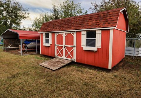 A home in Mineral Wells