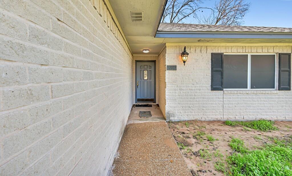 556 Old Speegleville Road