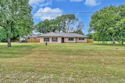 556 Old Speegleville Road Woodway TX 76712