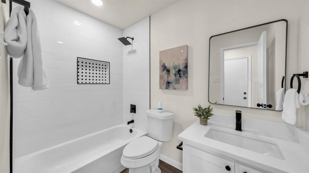 Brookwood Park - Residential