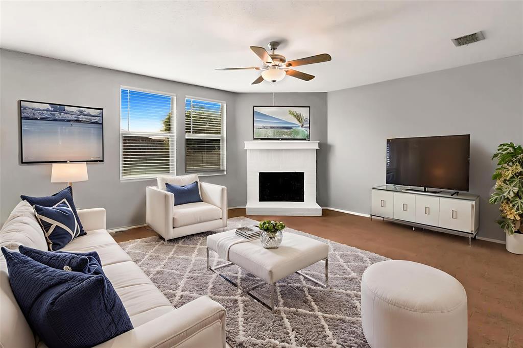 3008 Paint Brush Place