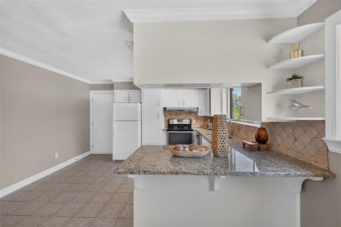 Tiny photo for 3922 Parkway Drive, Bossier City, LA 71112 (MLS # 21394664)