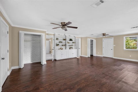 Tiny photo for 3922 Parkway Drive, Bossier City, LA 71112 (MLS # 21394664)