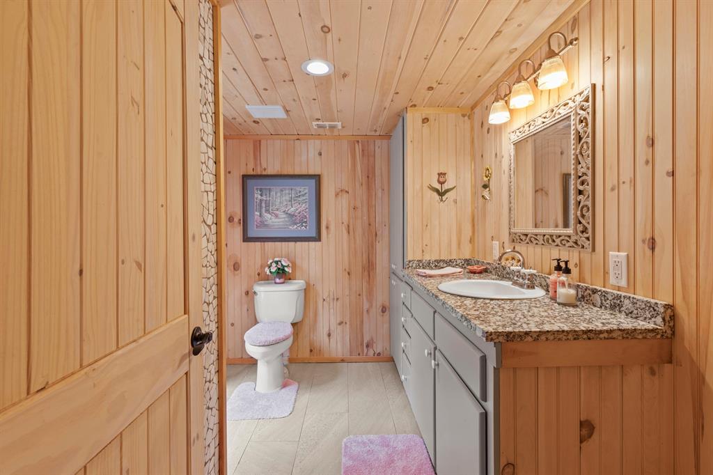 John Izard Surv Abs 383 - Residential