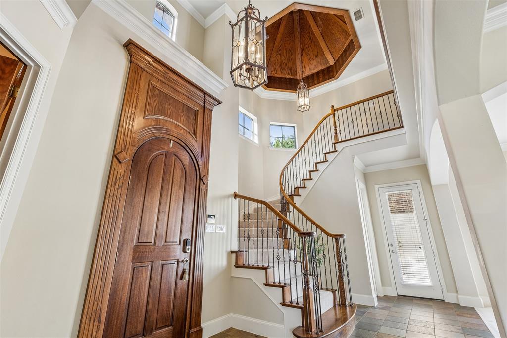 1212 Barrister Circle