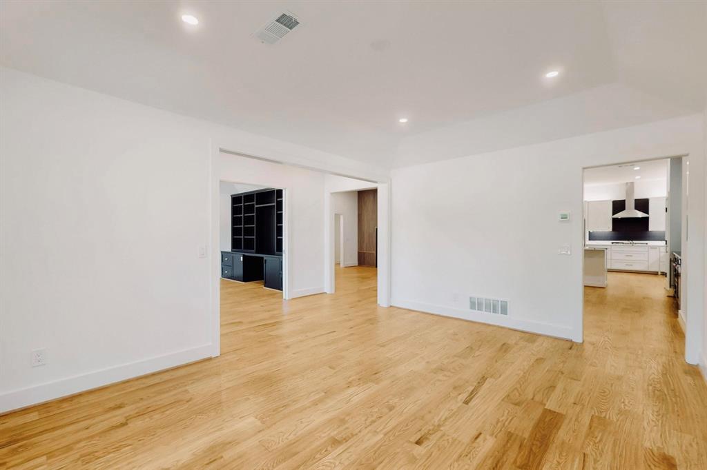 Prestonwood - Residential