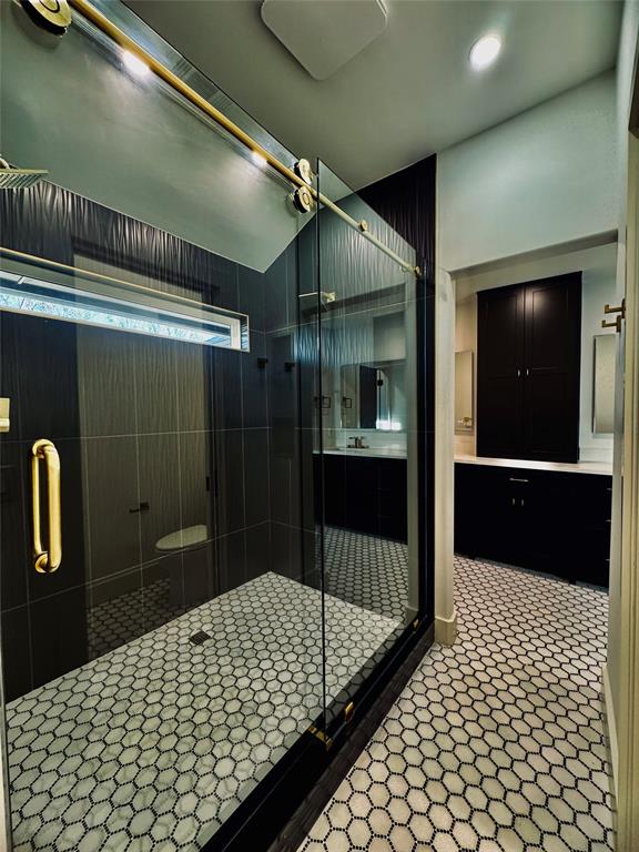 Prestonwood - Residential