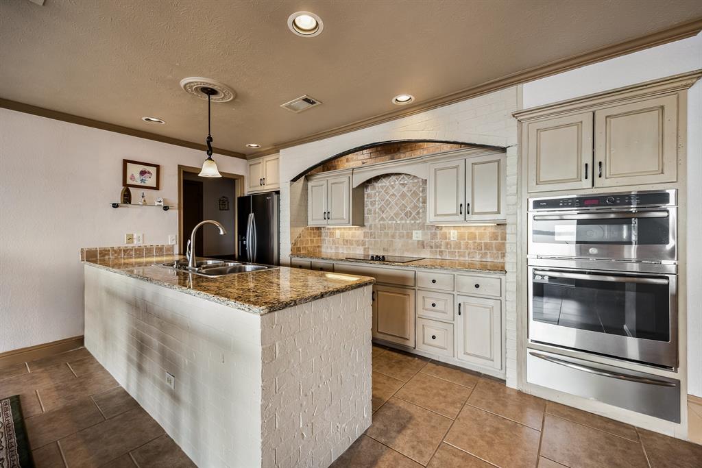 Country Club Shores - Residential