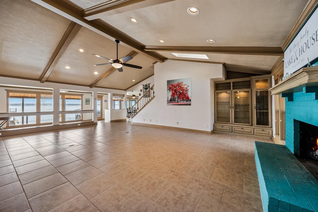 Country Club Shores - Residential