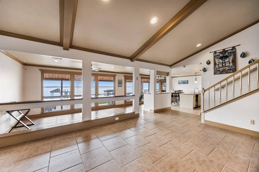 Country Club Shores - Residential