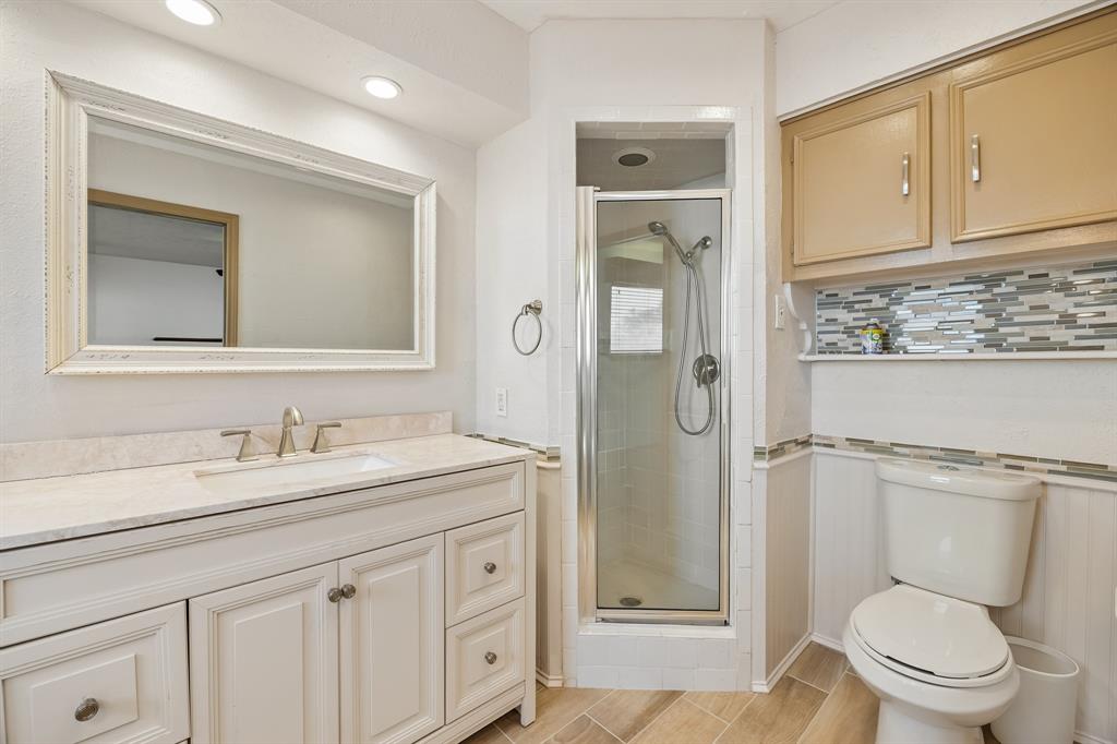 Country Club Shores - Residential