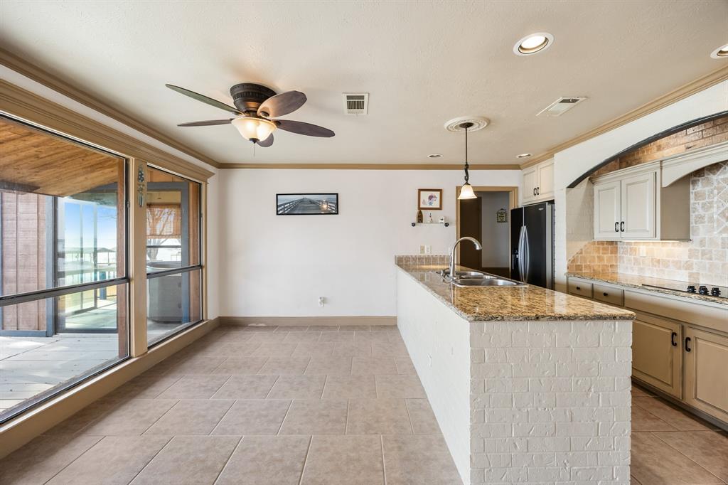 Country Club Shores - Residential