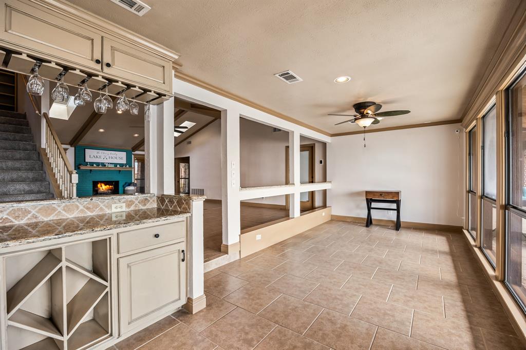 Country Club Shores - Residential