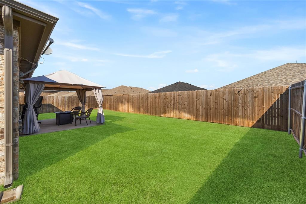 812 Draper Drive