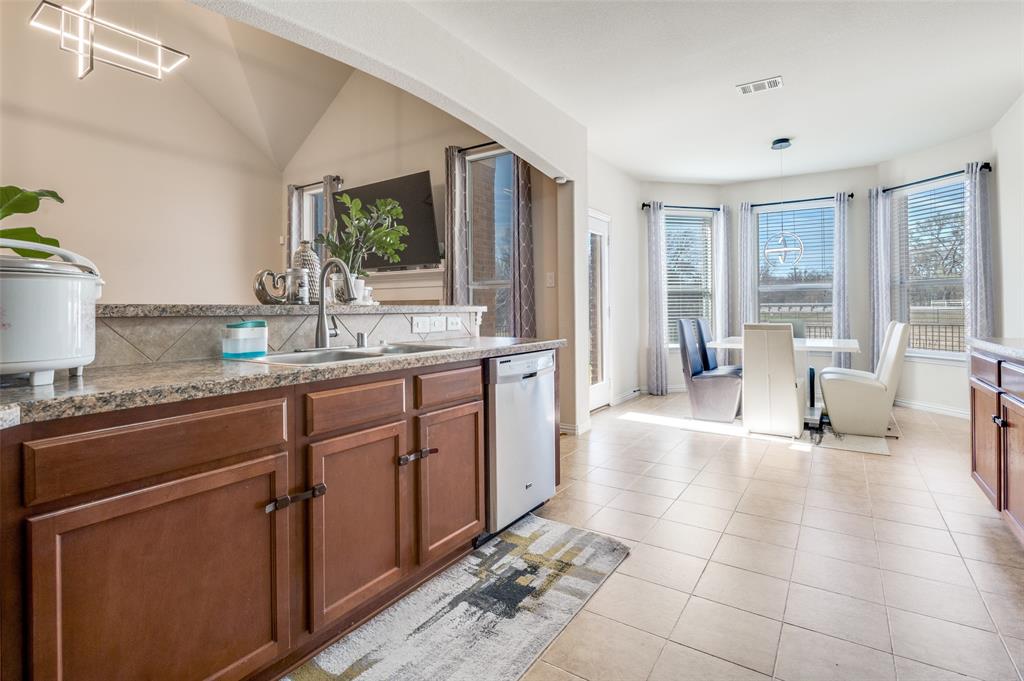 3025 Glenbrook Drive