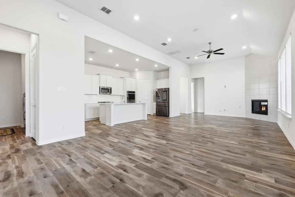 Viridian Village 3a - Residential