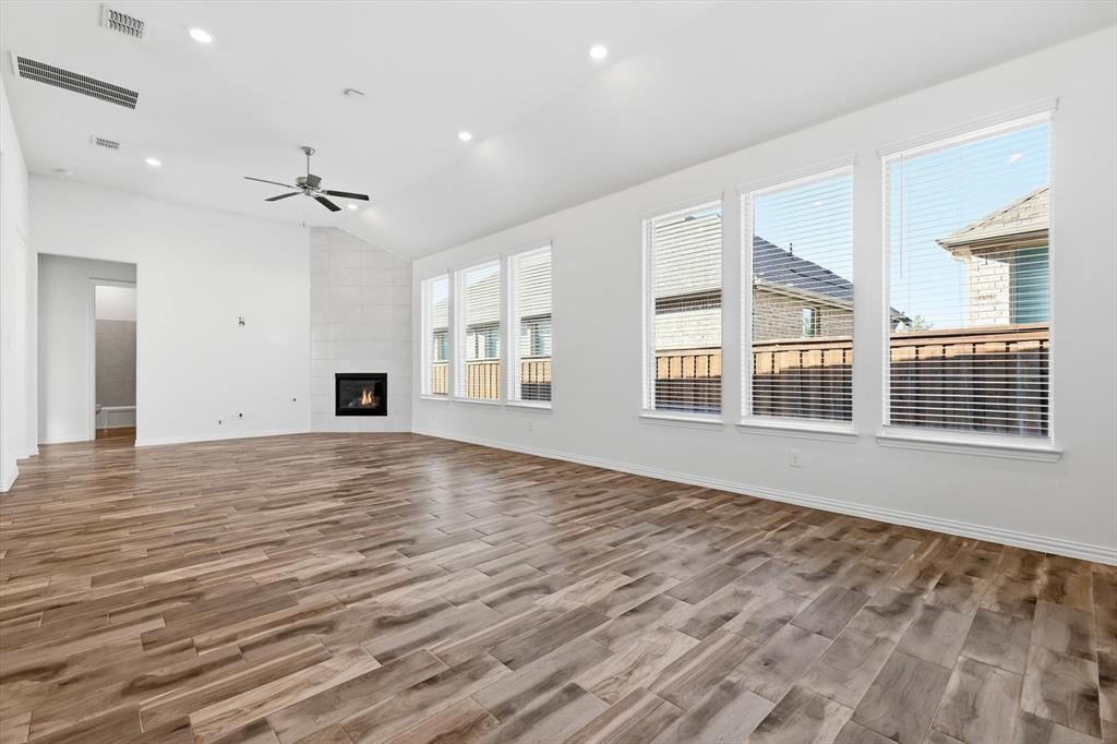 Viridian Village 3a - Residential