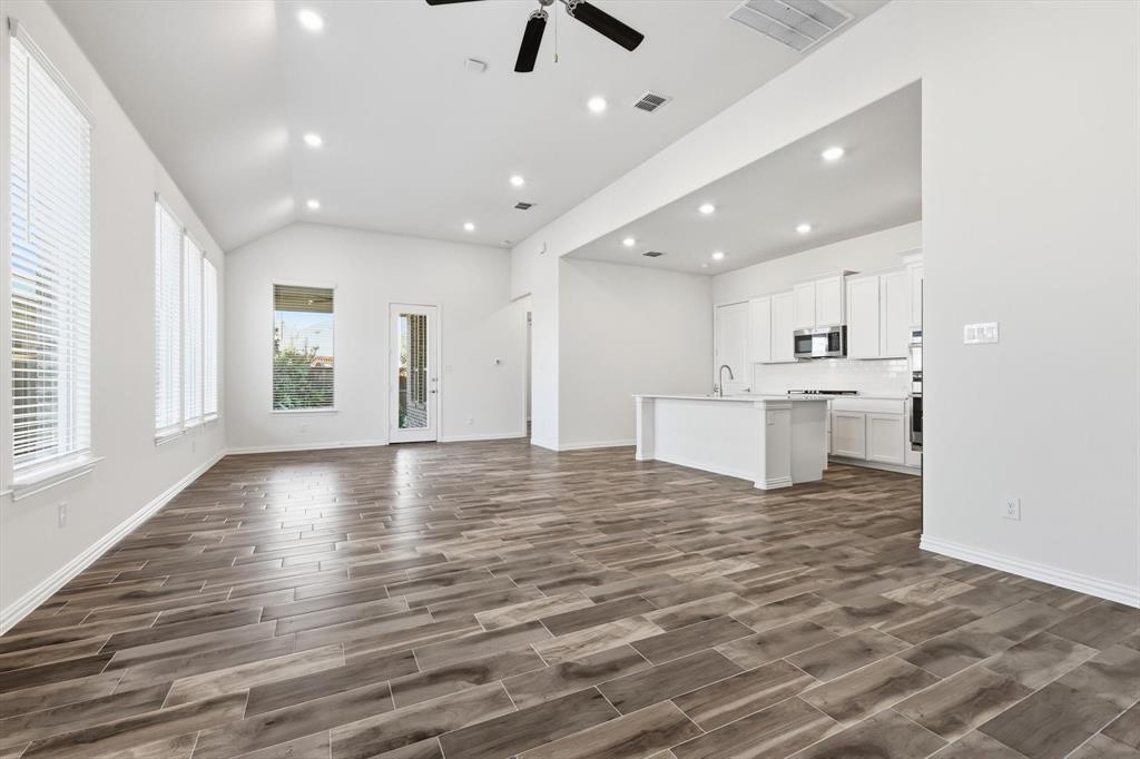 Viridian Village 3a - Residential