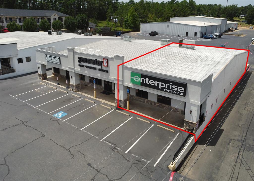 FENTON MOTORS ADDN - Commercial Lease