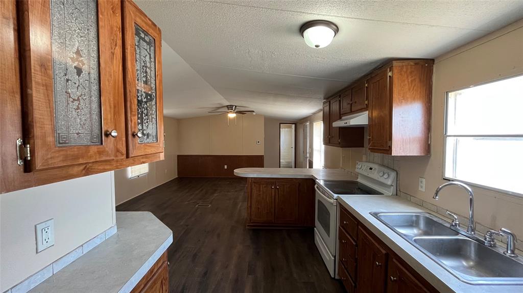 Bailey Acc - Residential