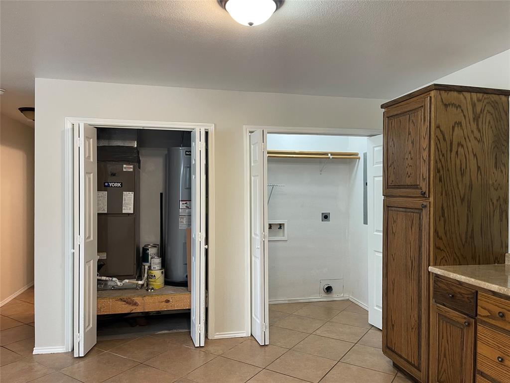 W Main Place - Residential