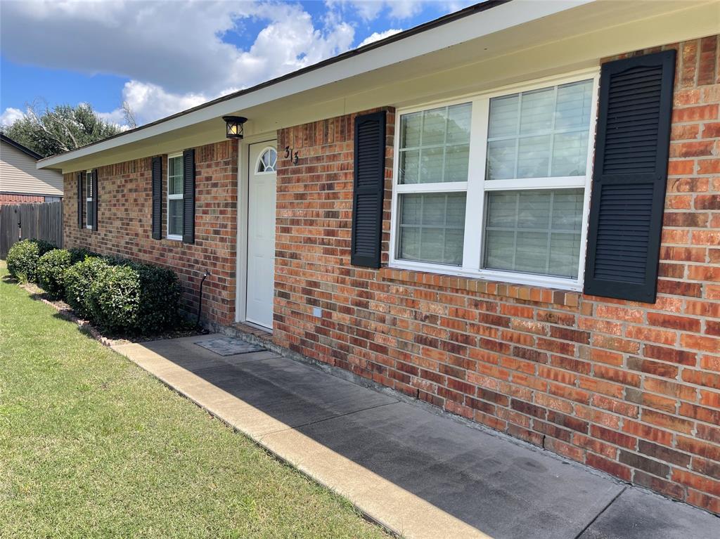 W Main Place - Residential