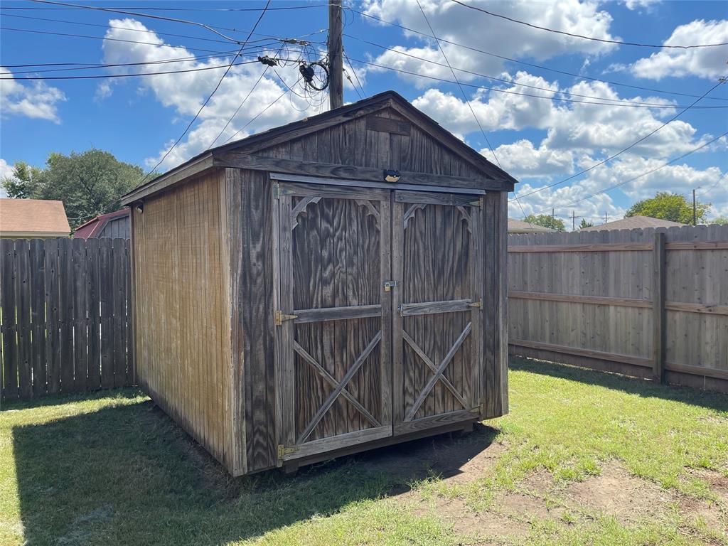 W Main Place - Residential