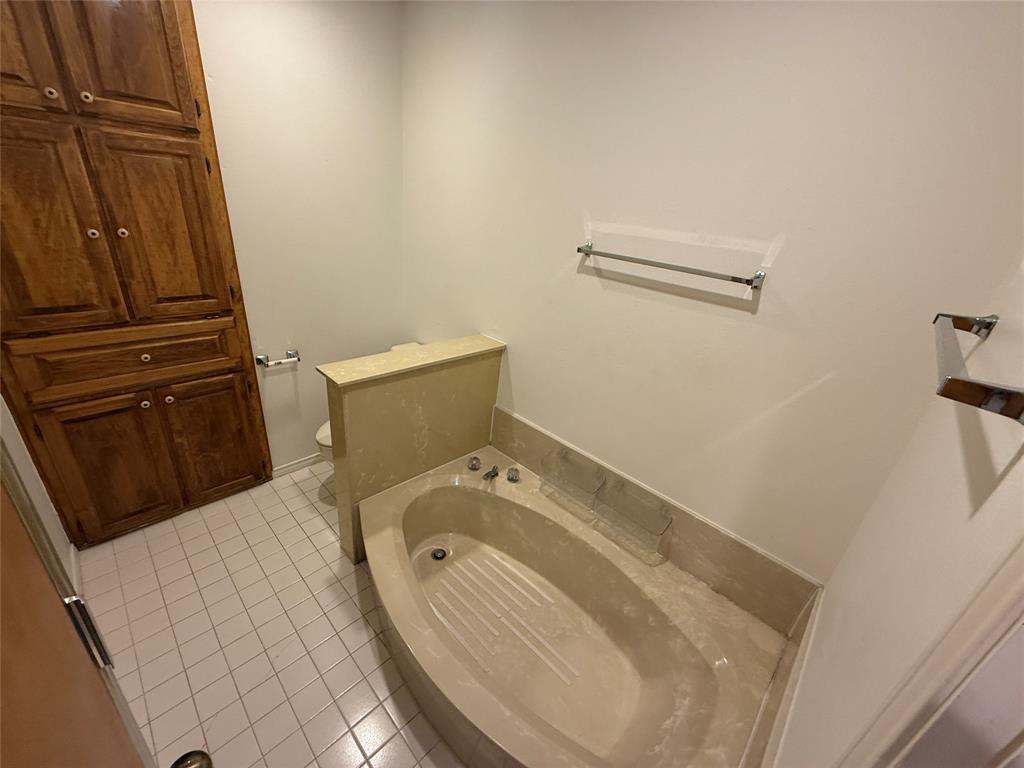 Overton South Add - Residential Lease