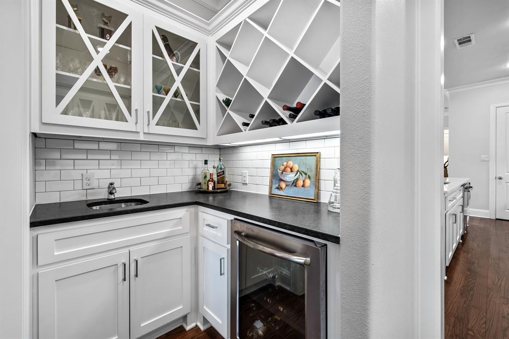 Linwood Place - Residential