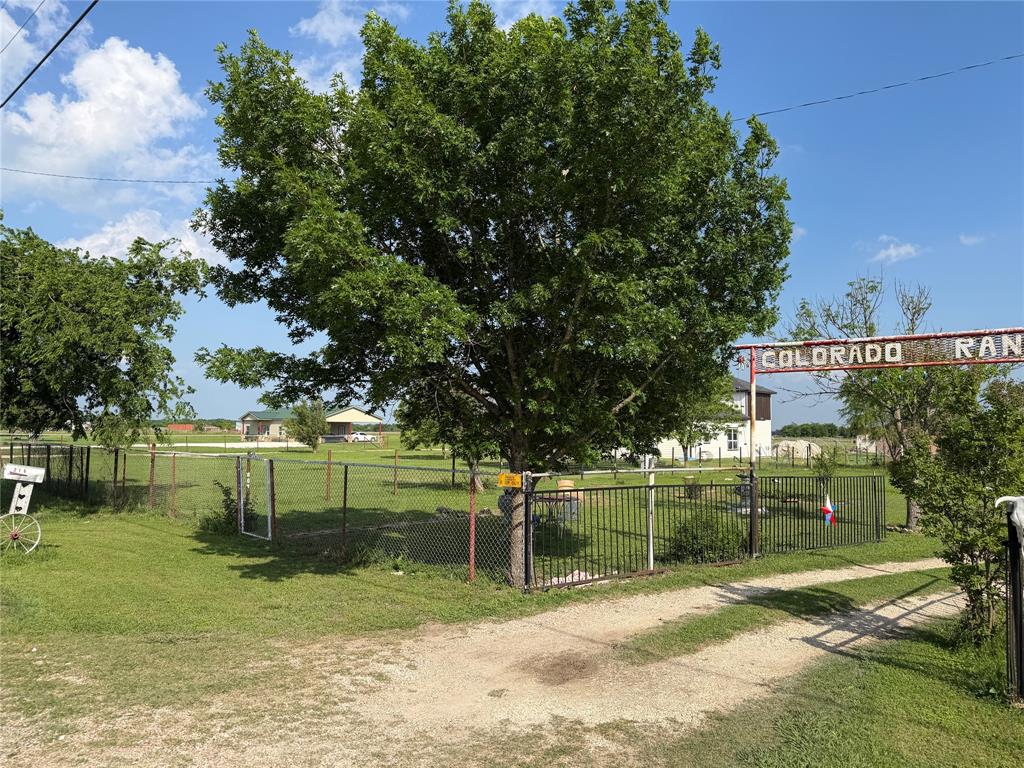 RODRIGUEZ ESTATES - Farm