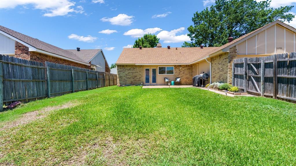 Village Glen 02 - Residential