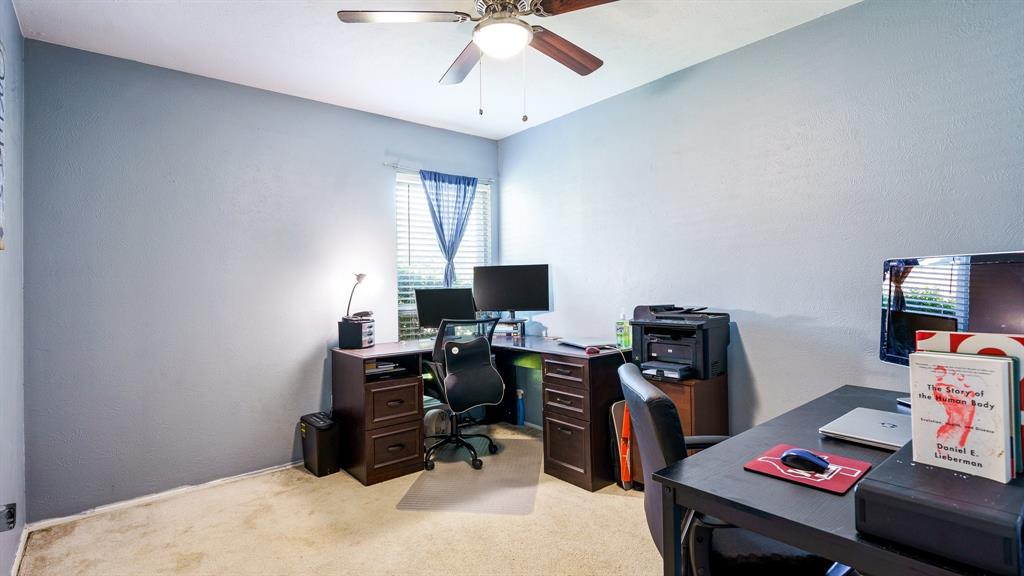 Village Glen 02 - Residential