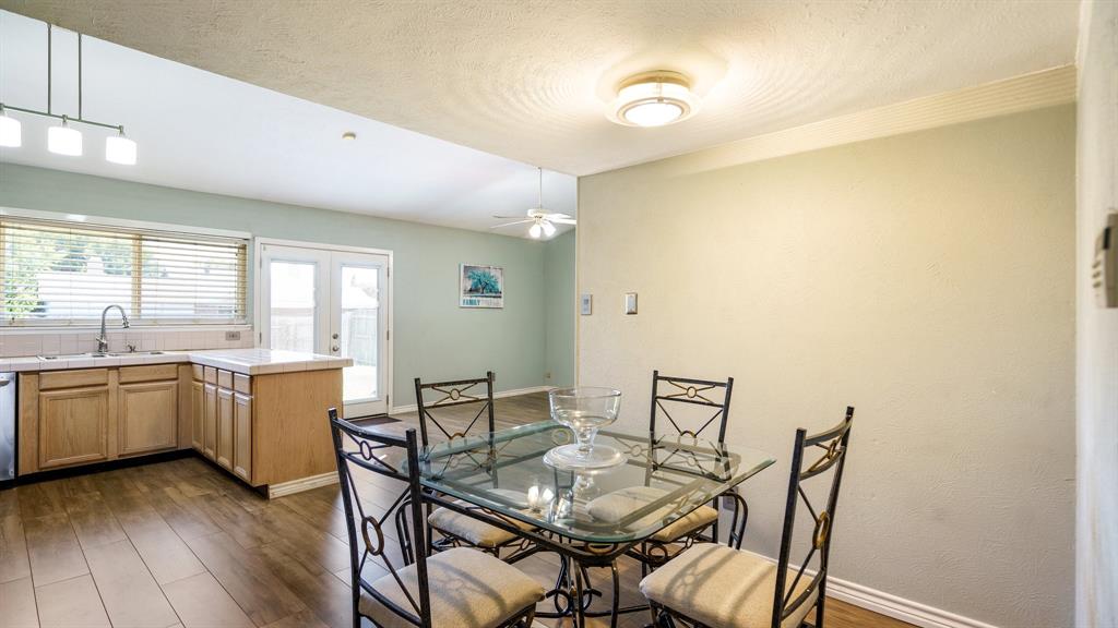 Village Glen 02 - Residential