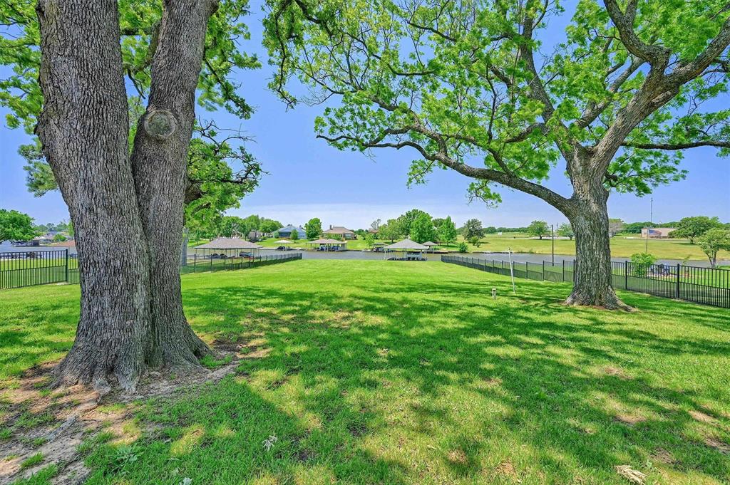 Lake Kiowa - Residential