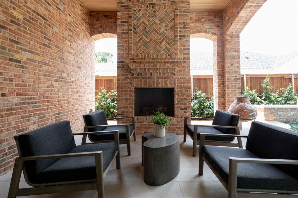 CHAMBERLAIN ARLINGTON HTS 1ST BLOCK - Residential