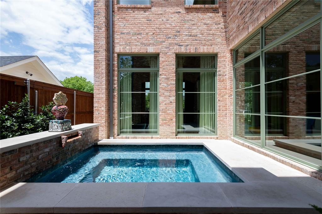 CHAMBERLAIN ARLINGTON HTS 1ST BLOCK - Residential