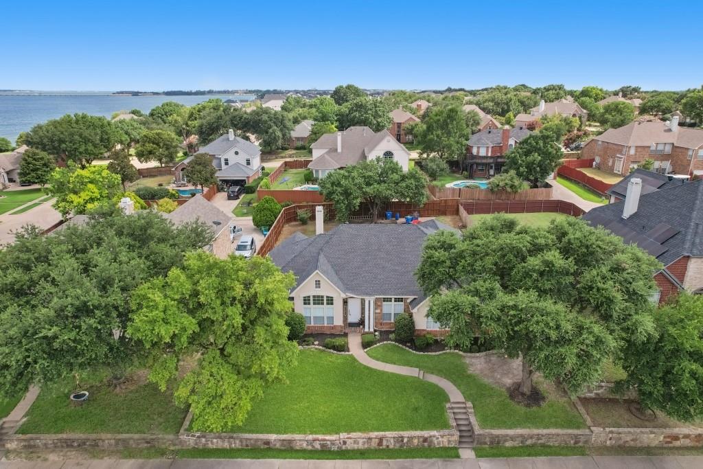5210 Gulfport Drive