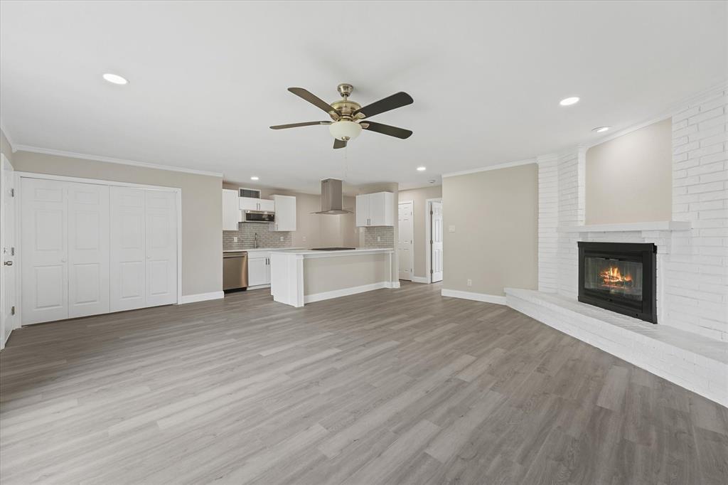 COLONY 15 - Residential