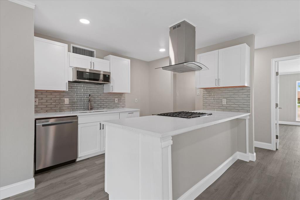 5001 N COLONY Boulevard